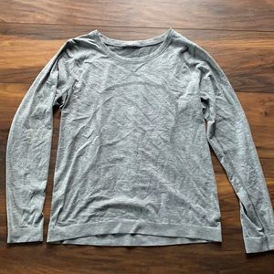 Lululemon swiftly relaxed size 8